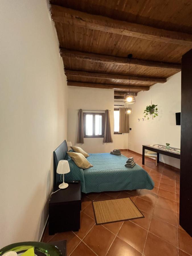 Vicolo Del Vento Stanza Scirocco Hotel Palermo Exterior foto