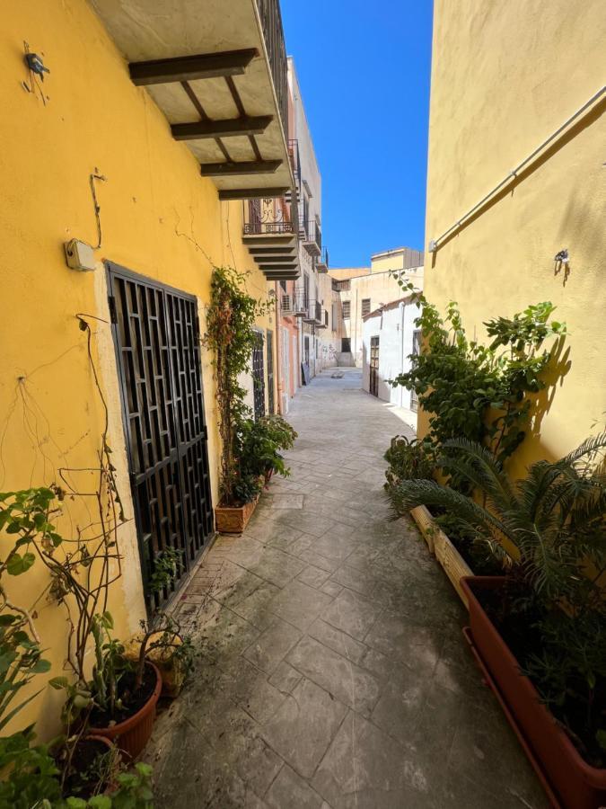 Vicolo Del Vento Stanza Scirocco Hotel Palermo Exterior foto